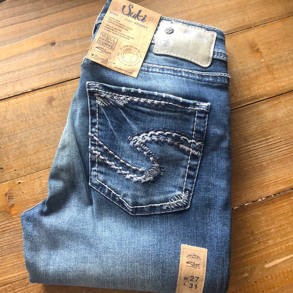 Silver Jeans high rise Skinny. Size 27